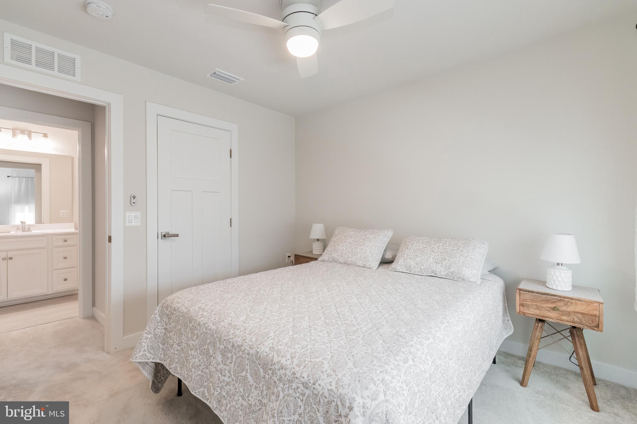 ARCADIA NORTH - Residential