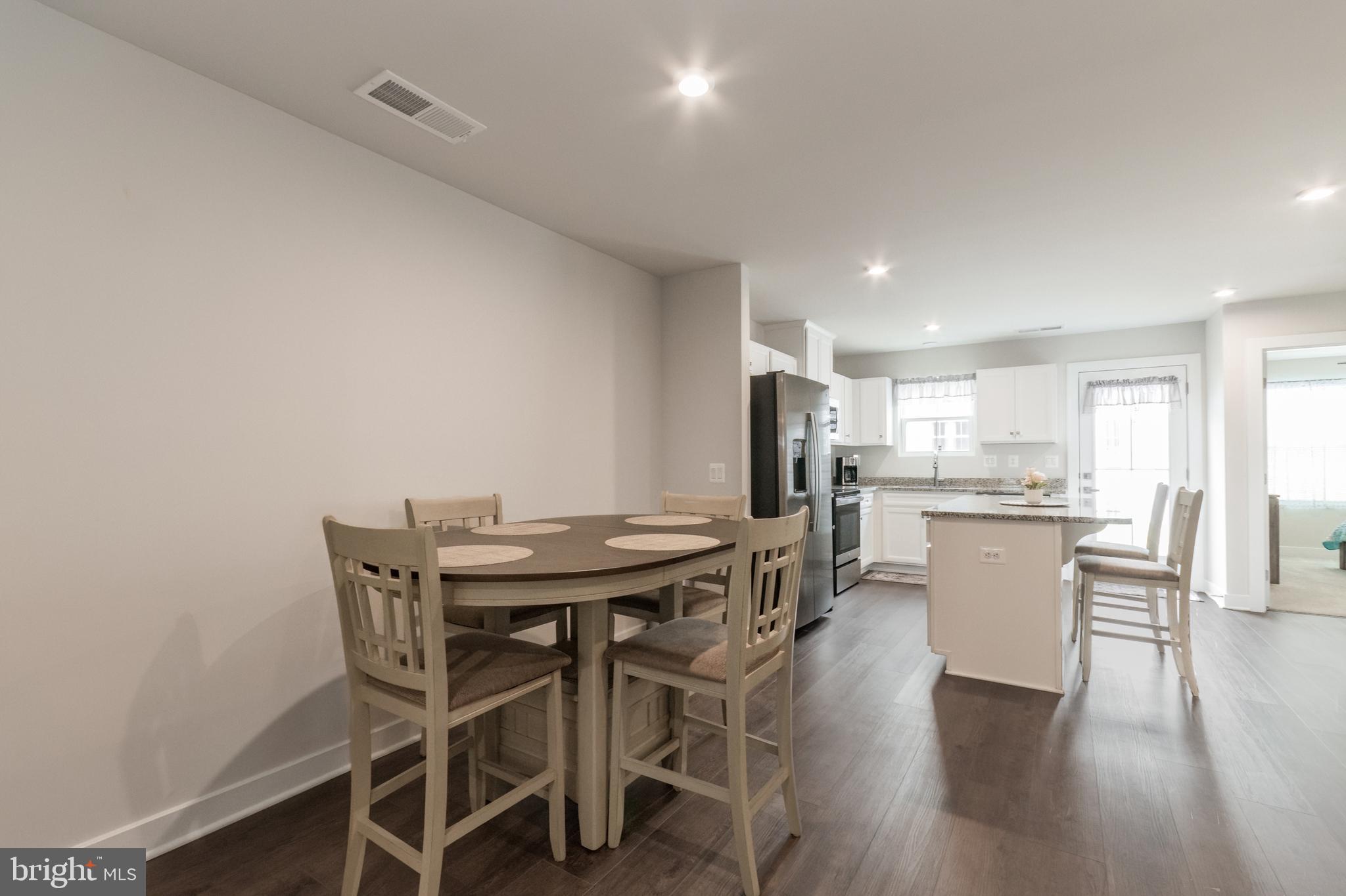 ARCADIA NORTH - Residential