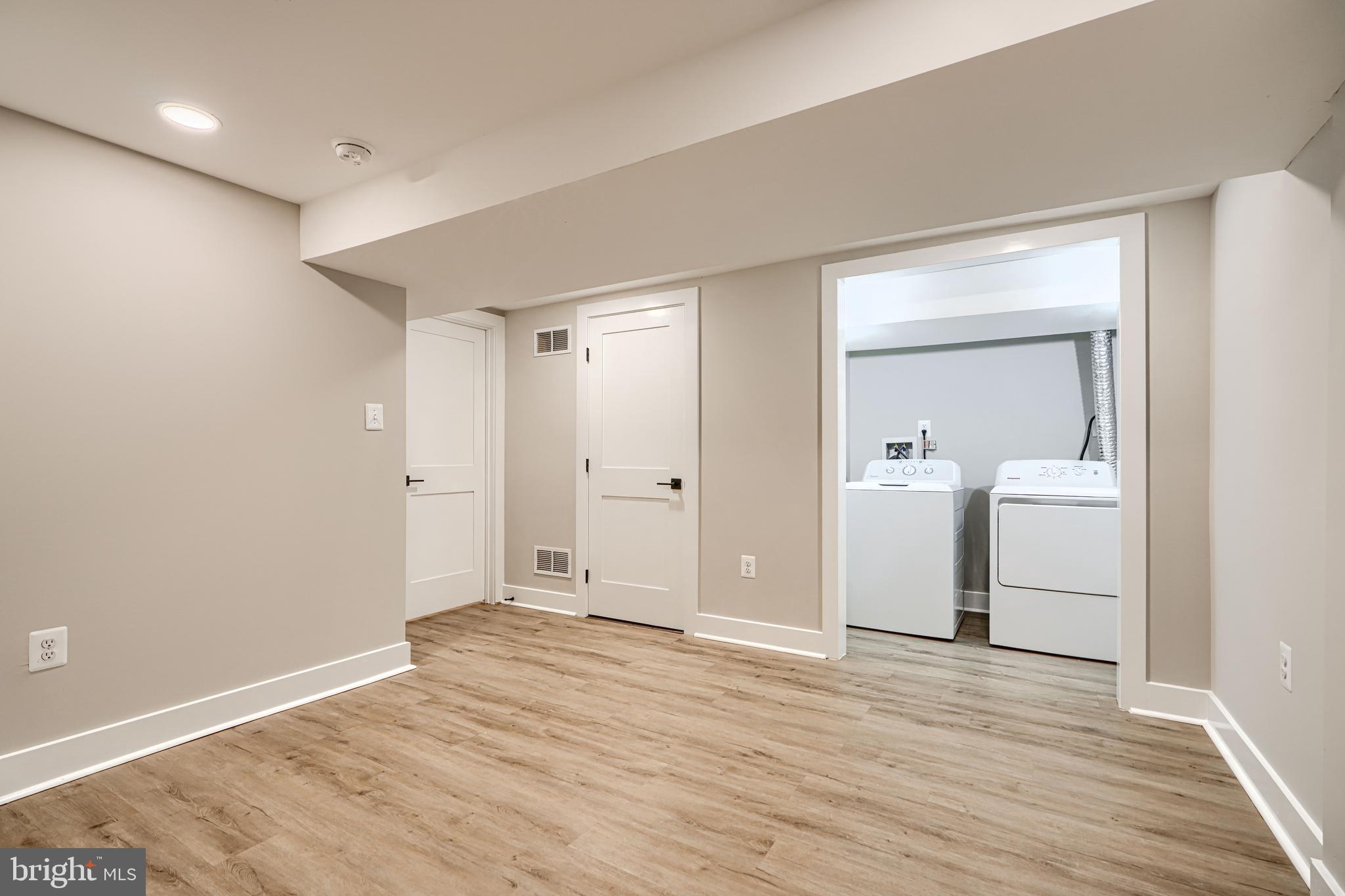 BROOKLYN PARK - Residential