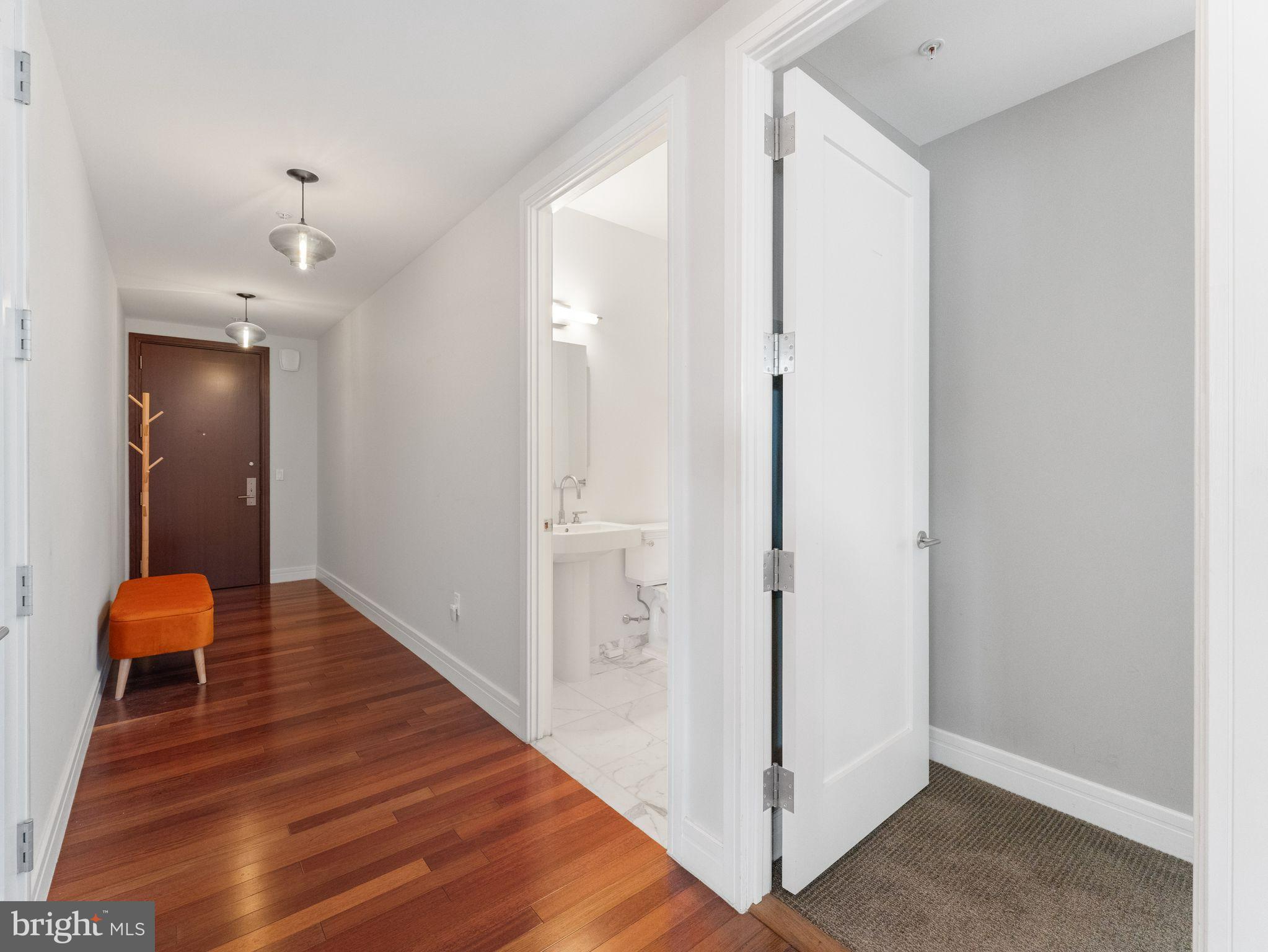 AVENUE OF THE ARTS - Residential