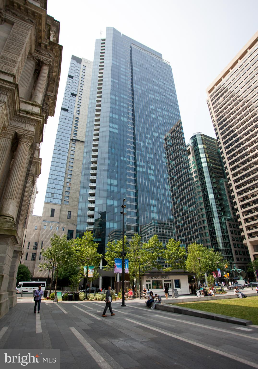 AVENUE OF THE ARTS - Residential