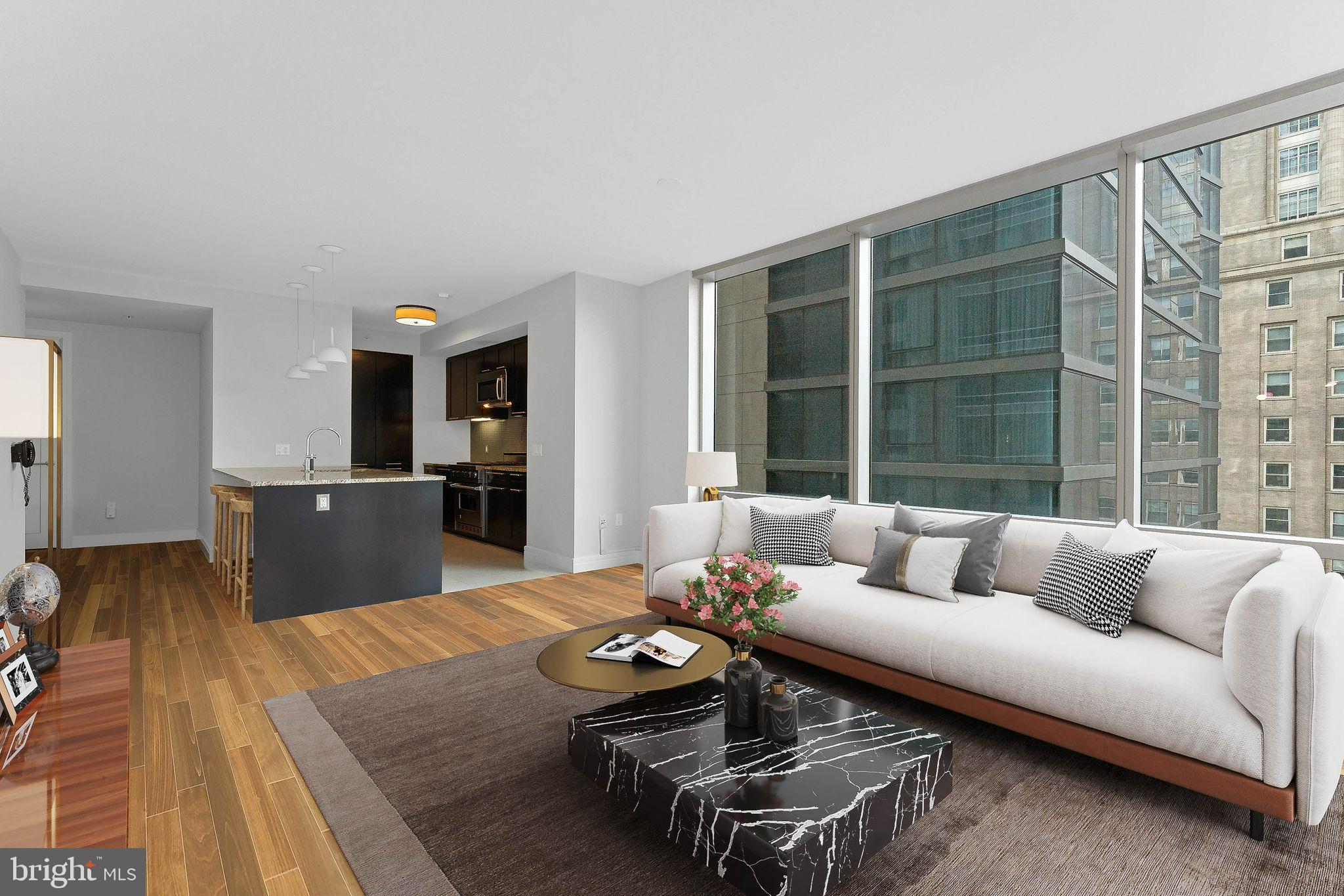 AVENUE OF THE ARTS - Residential