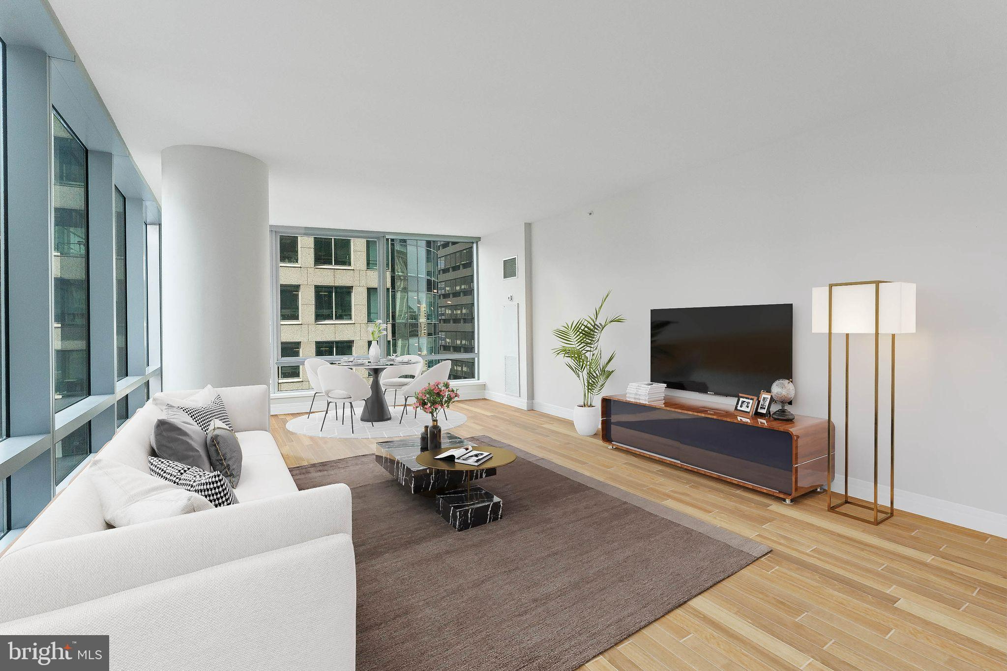 AVENUE OF THE ARTS - Residential