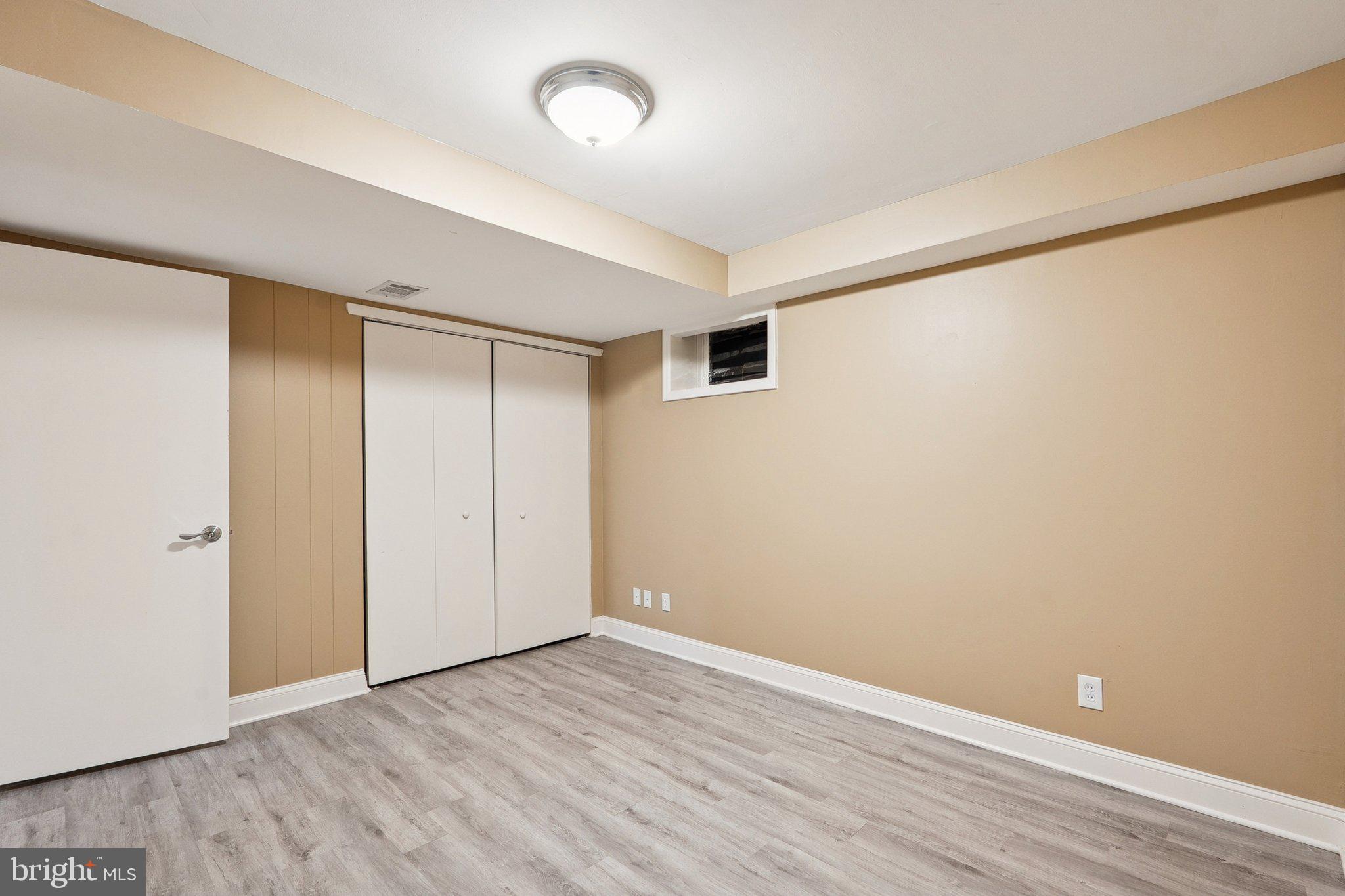 WOODSIDE FOREST - Residential