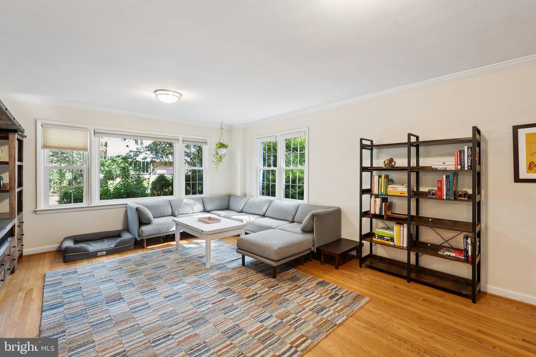 WOODSIDE FOREST - Residential