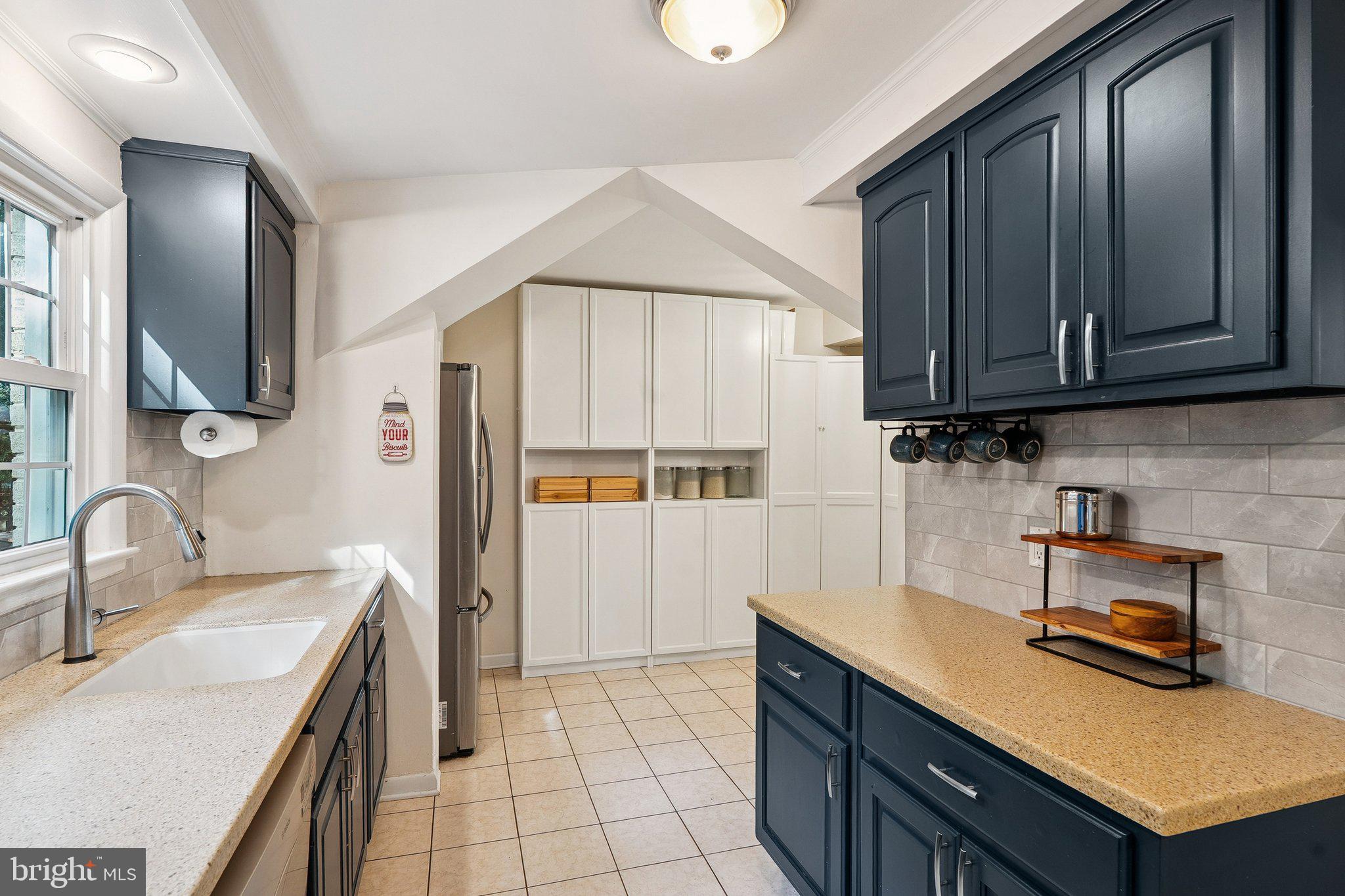 WOODSIDE FOREST - Residential