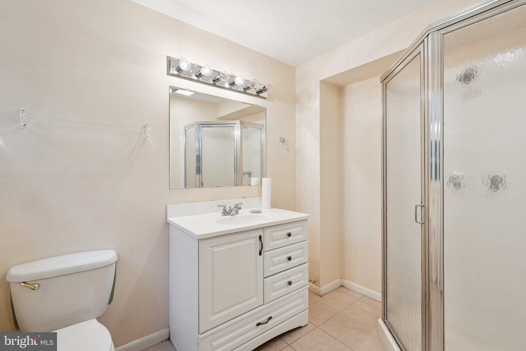 WOODSIDE FOREST - Residential