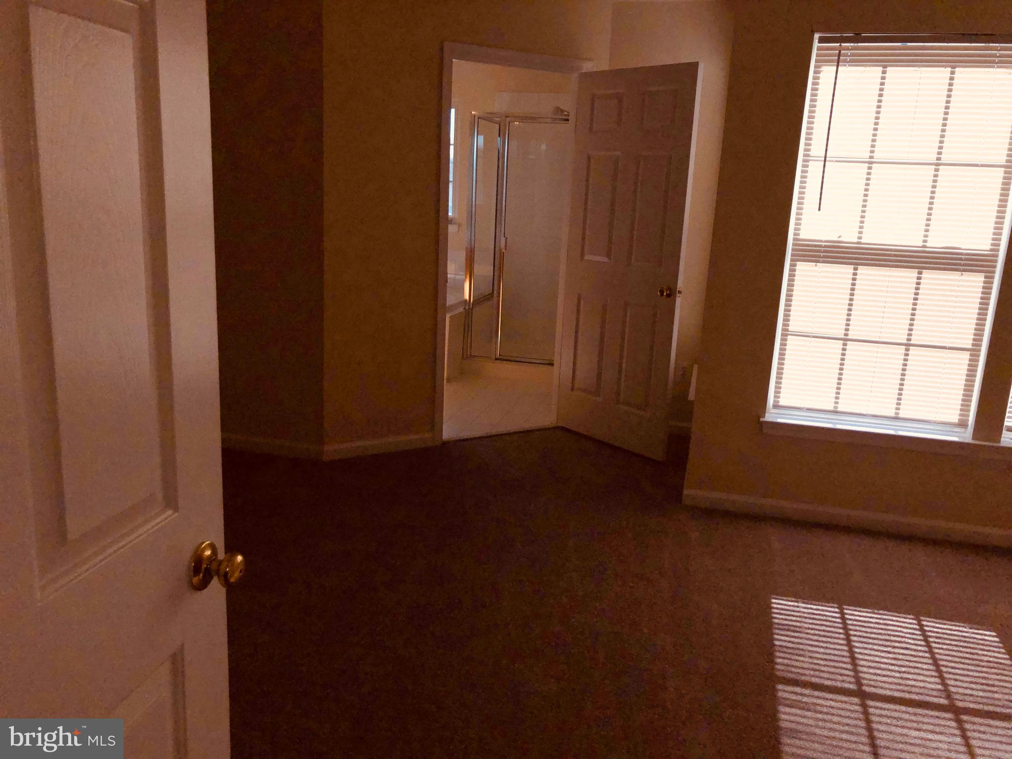 RIVERSIDE STATION - Residential Lease