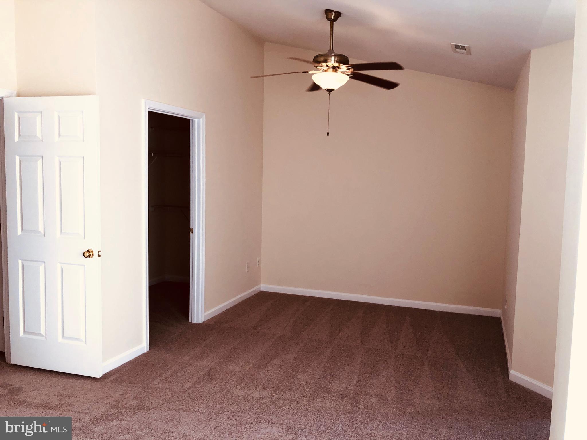 RIVERSIDE STATION - Residential Lease