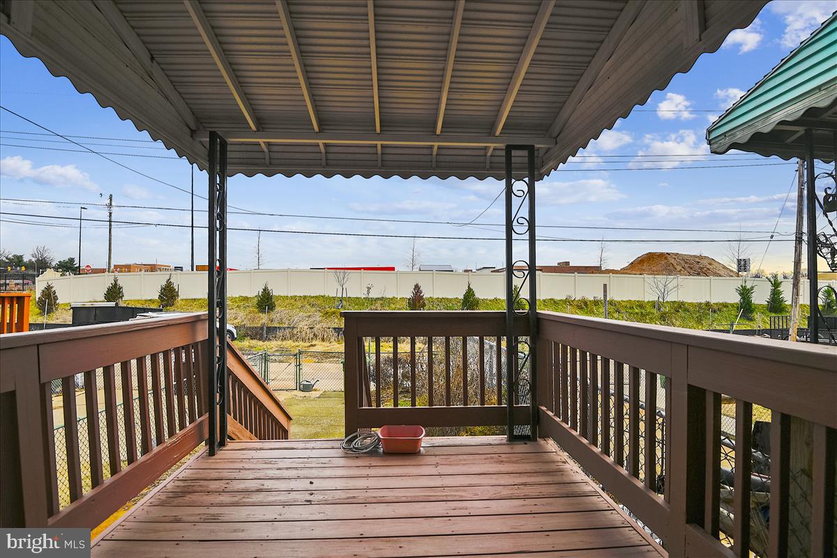 GREEKTOWN - Residential