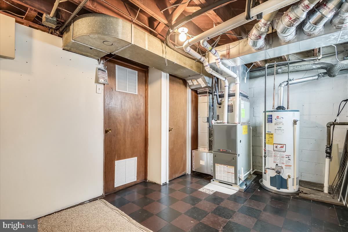 GREEKTOWN - Residential