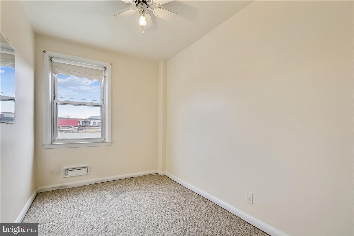 GREEKTOWN - Residential