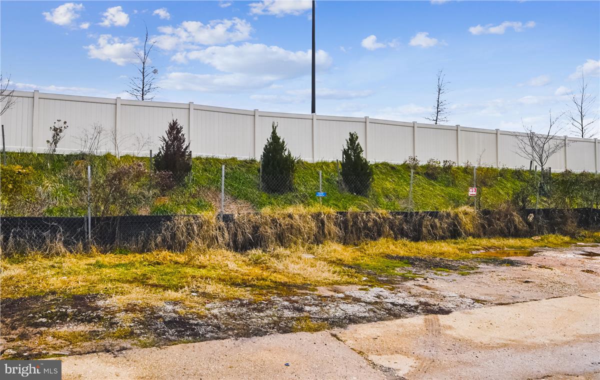 GREEKTOWN - Residential