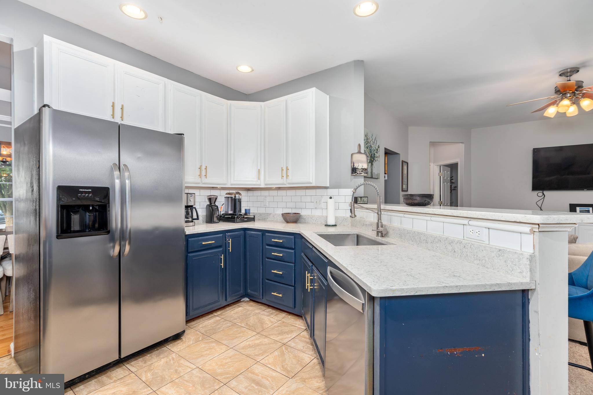 WOODS AT STONEY RIDGE - Residential