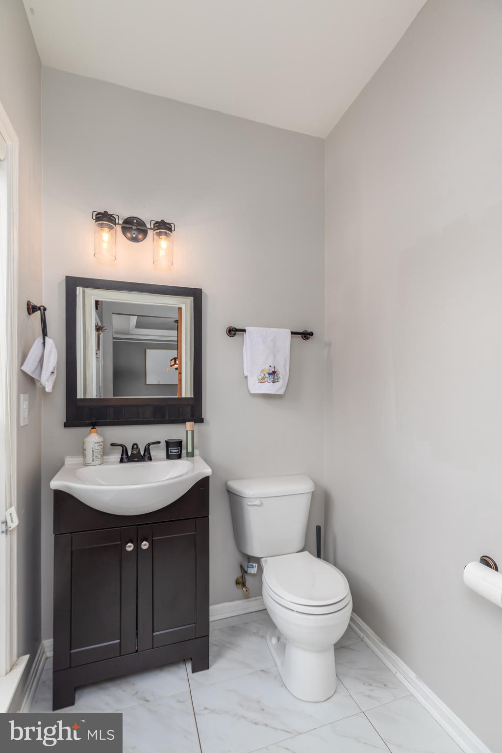 WOODS AT STONEY RIDGE - Residential