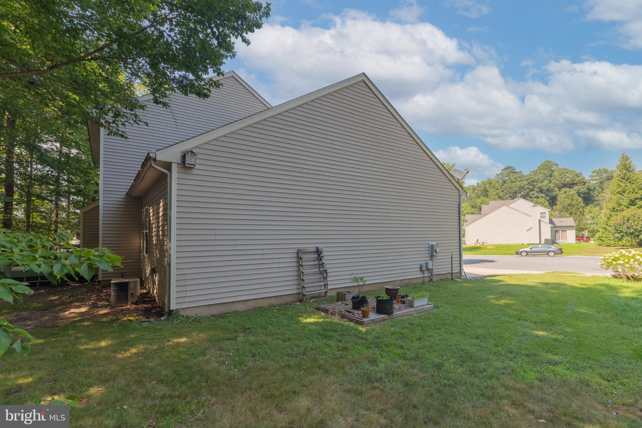 WOODS AT STONEY RIDGE - Residential