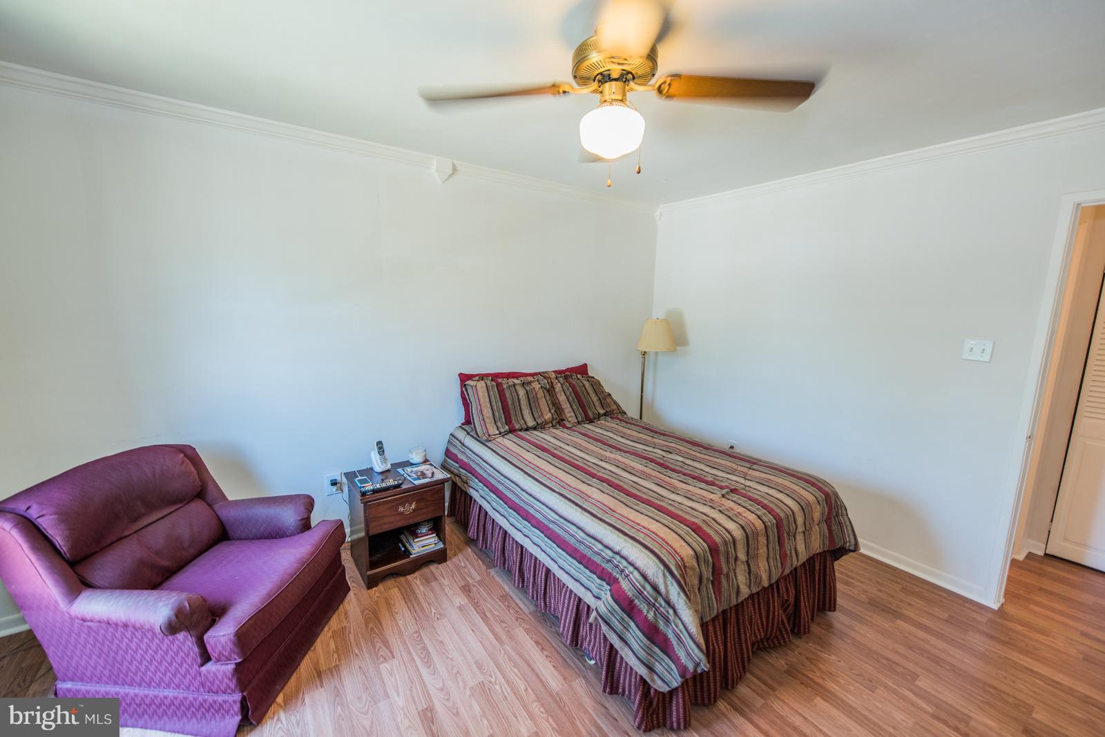 SUMMERTREE CONDO APTS - Residential Lease