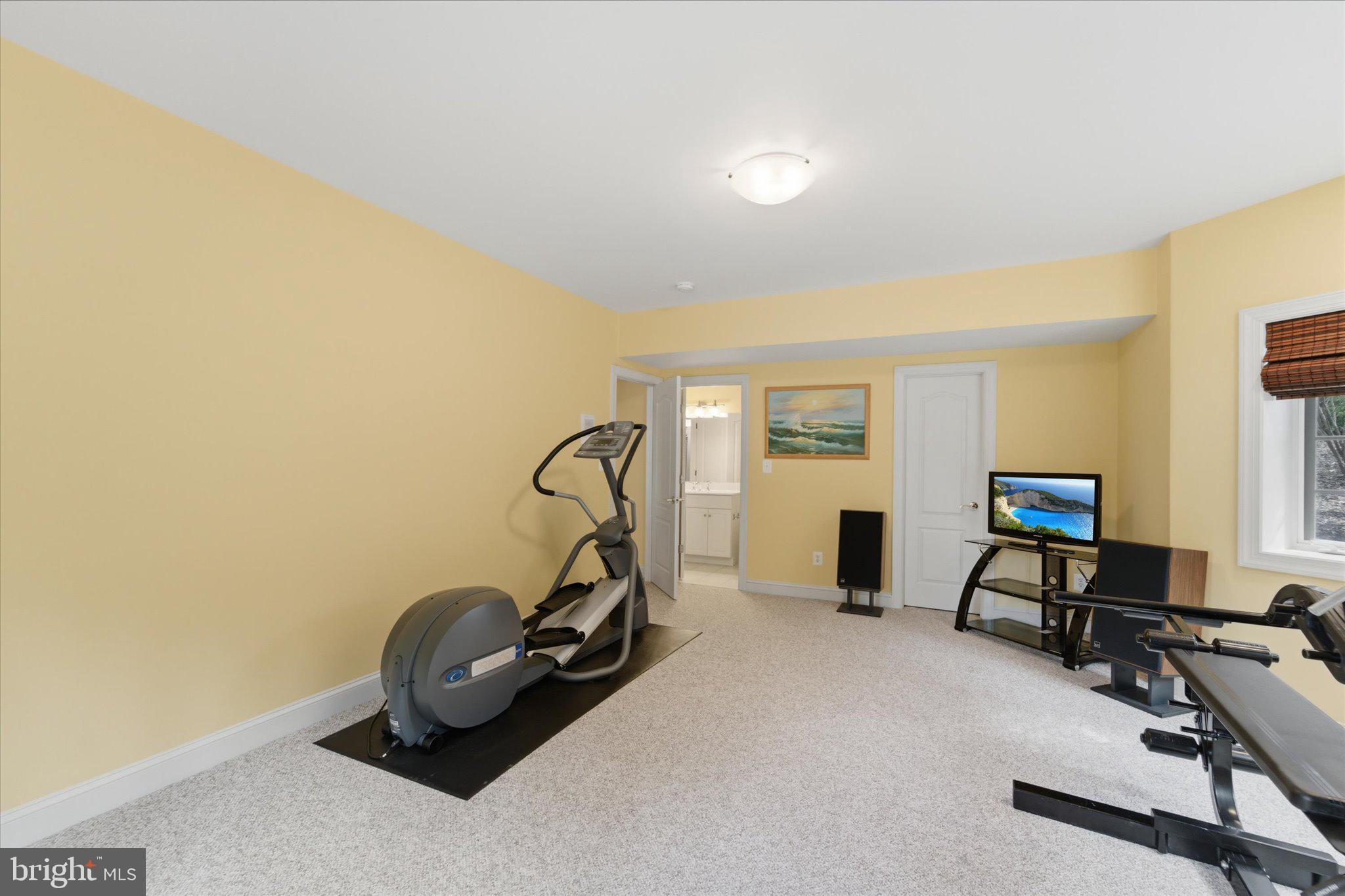 LAKE MANASSAS - Residential