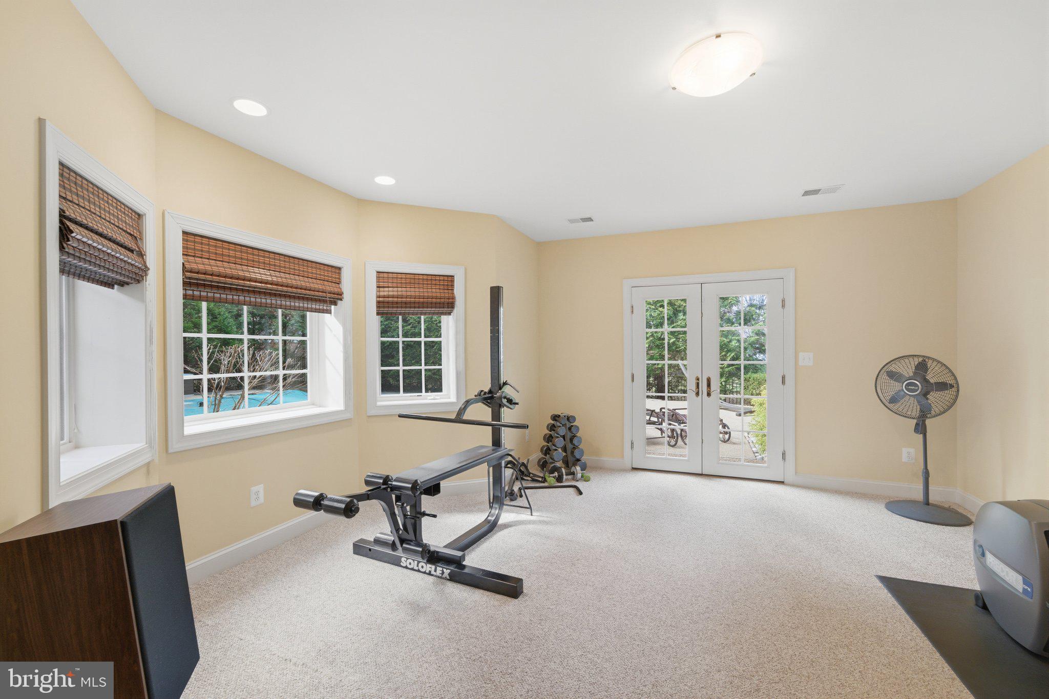 LAKE MANASSAS - Residential