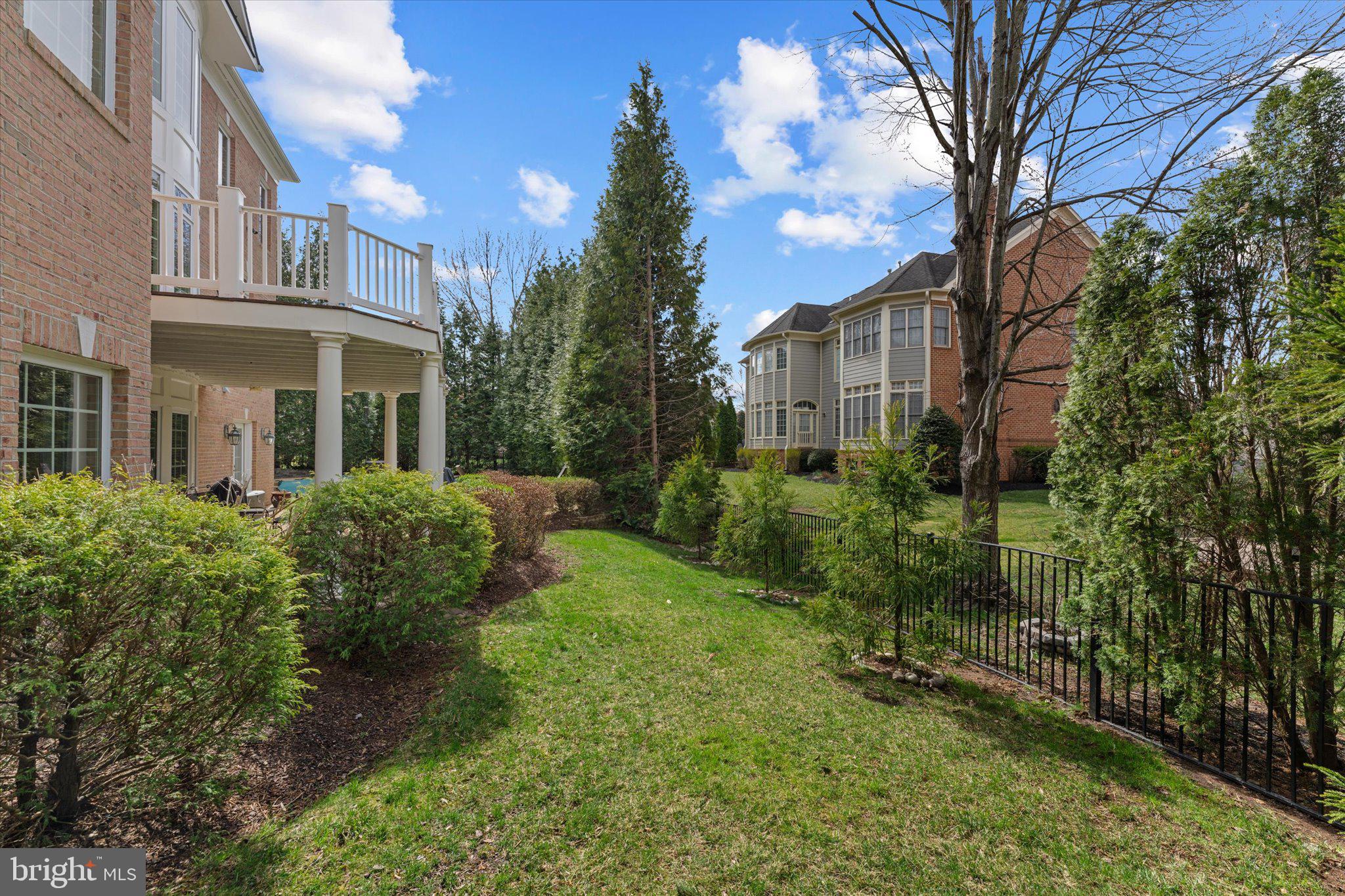 LAKE MANASSAS - Residential