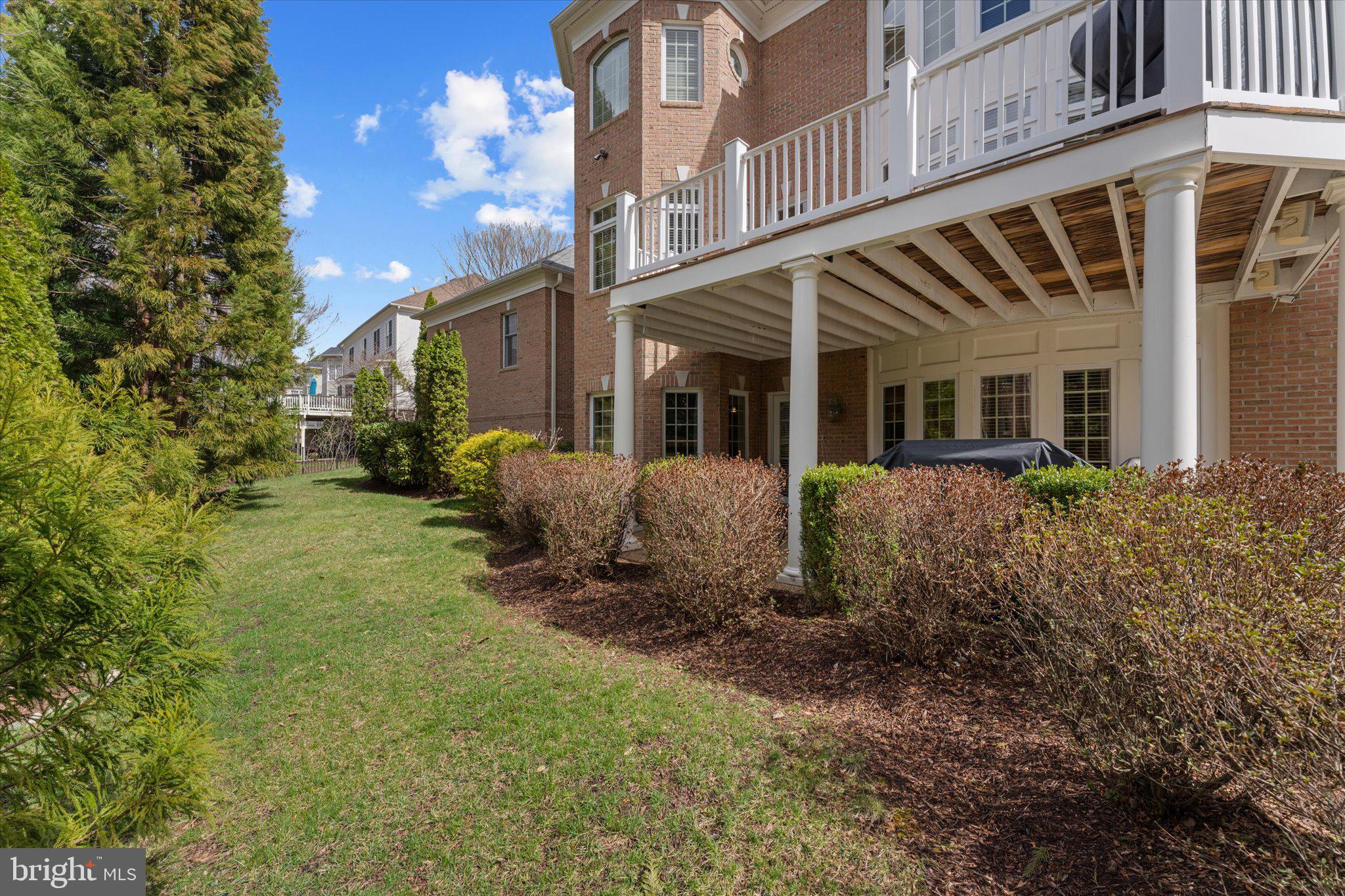 LAKE MANASSAS - Residential