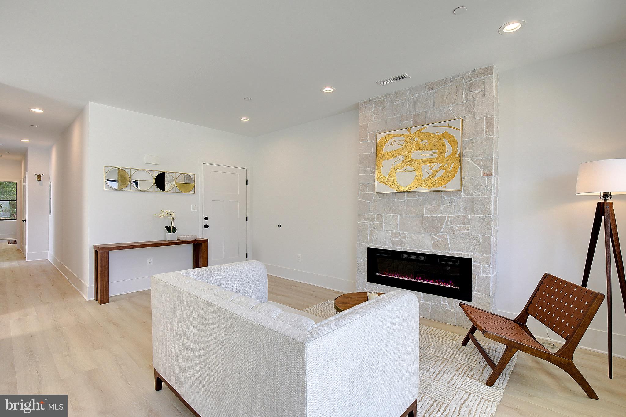 NORTH CHESAPEAKE BEACH - Residential Lease