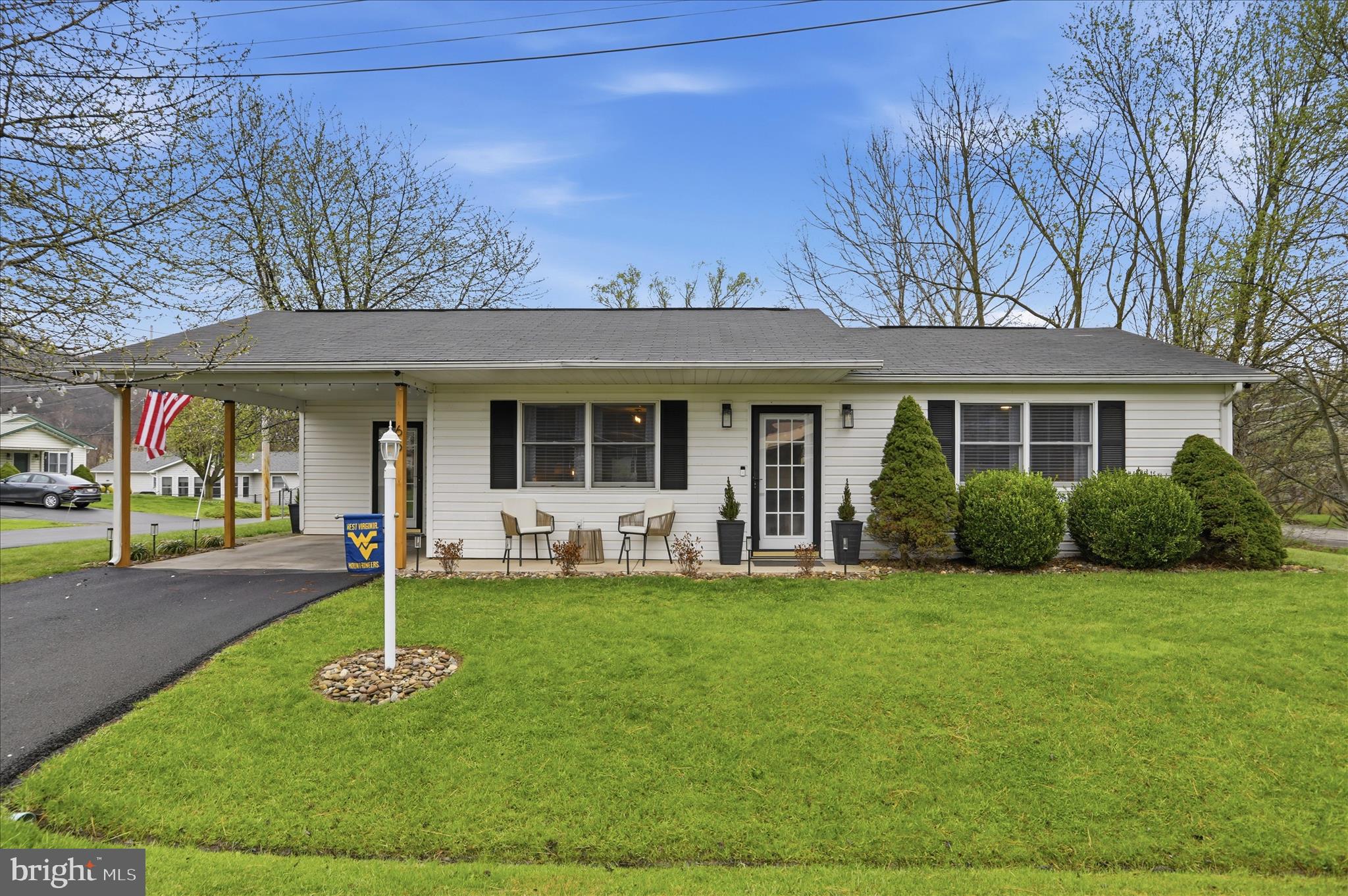 QUAIL VALLEY ESTATES - Residential