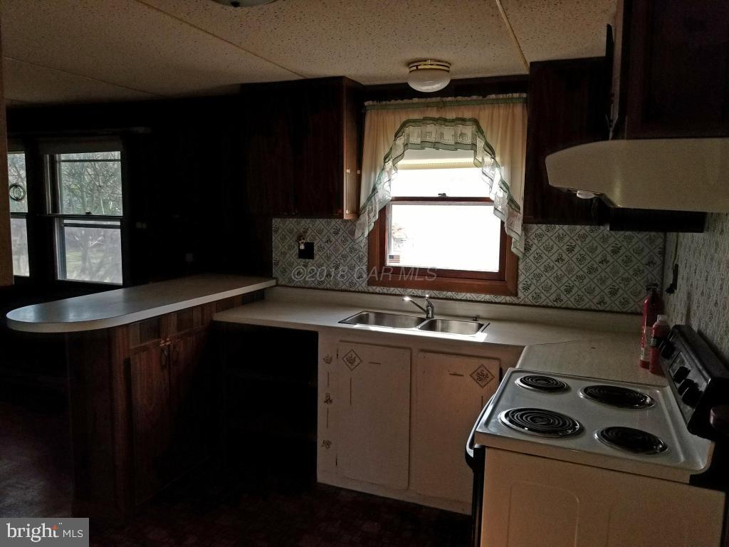 DEAL ISLAND SHORES - Residential