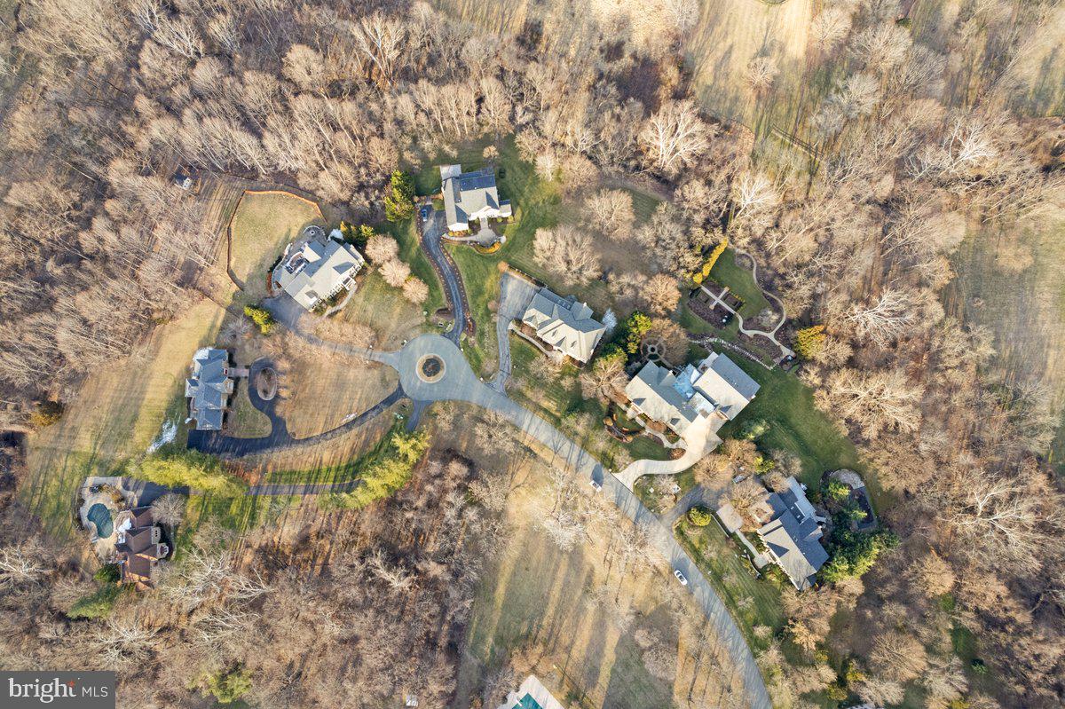 SADDLE RIDGE - Residential