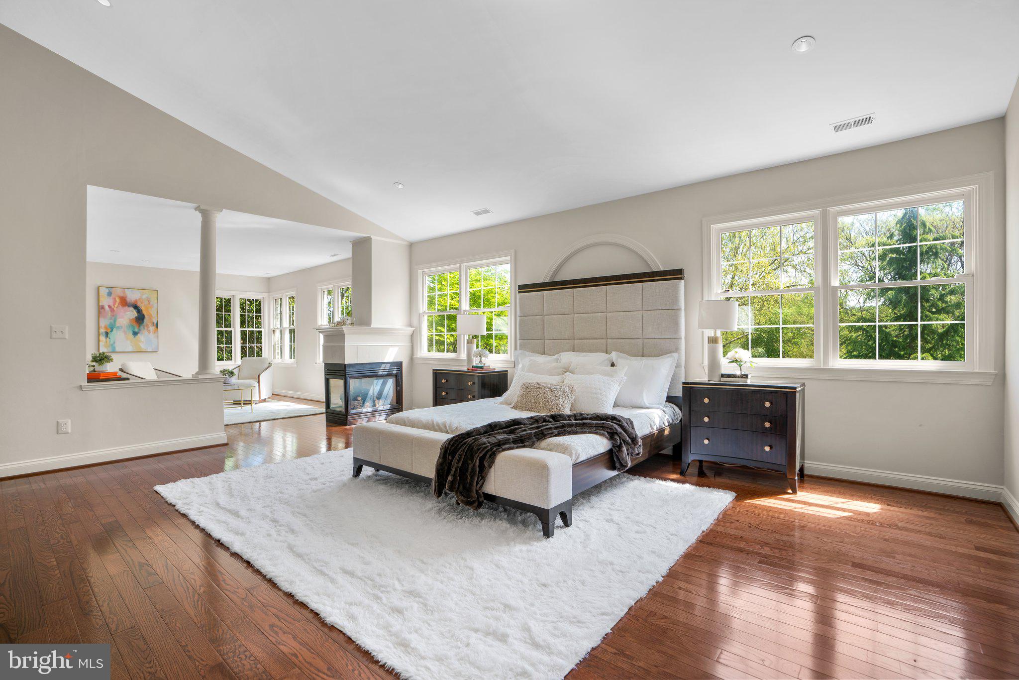 SADDLE RIDGE - Residential