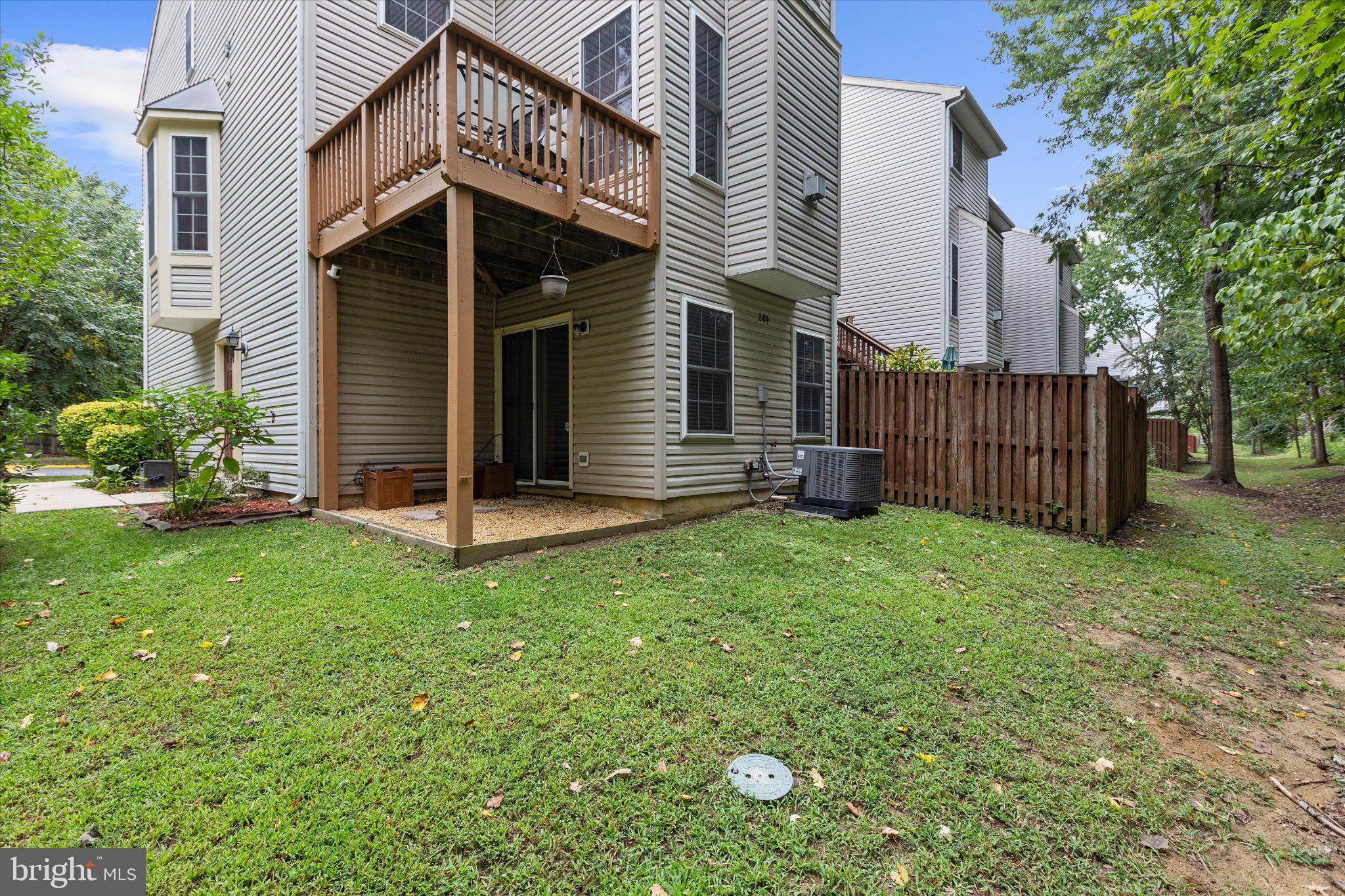 284 BRAXTON WAY