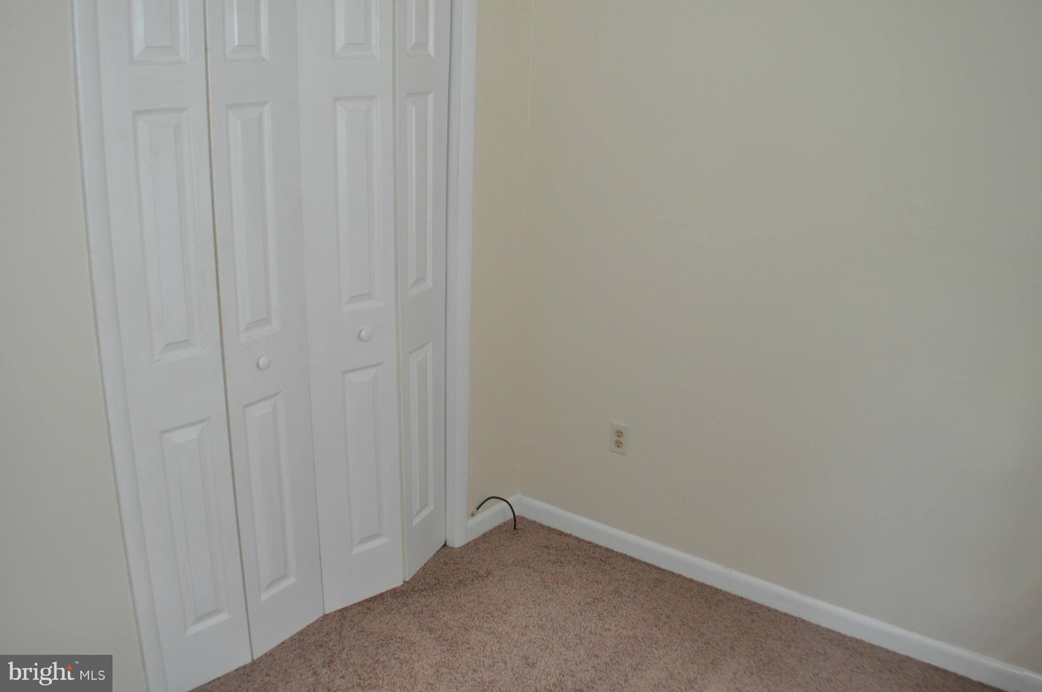 MAR WIN MANOR - Residential