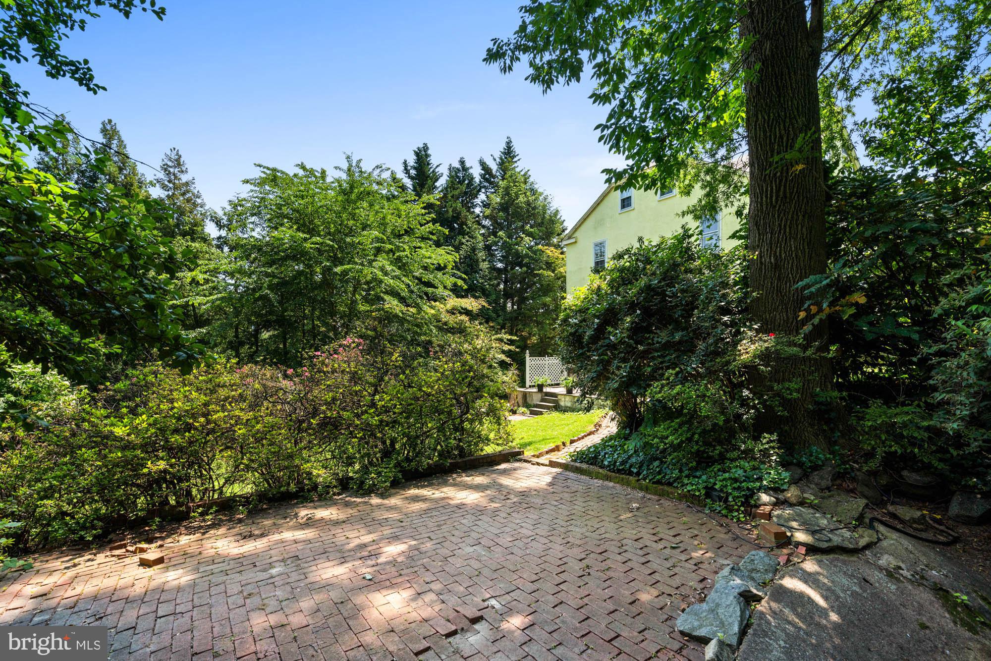 CHEVY CHASE - Residential