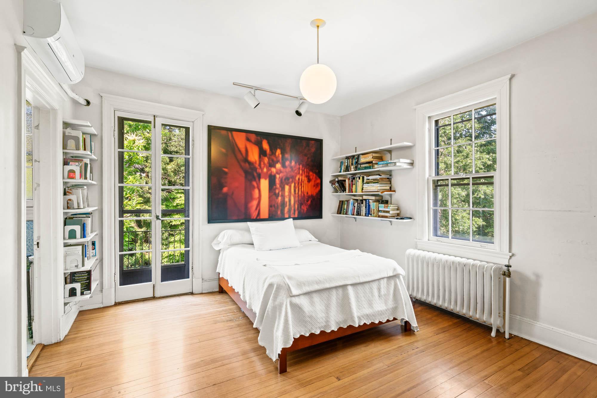 CHEVY CHASE - Residential