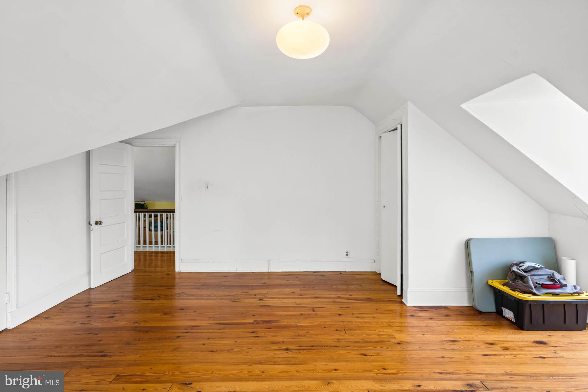 CHEVY CHASE - Residential