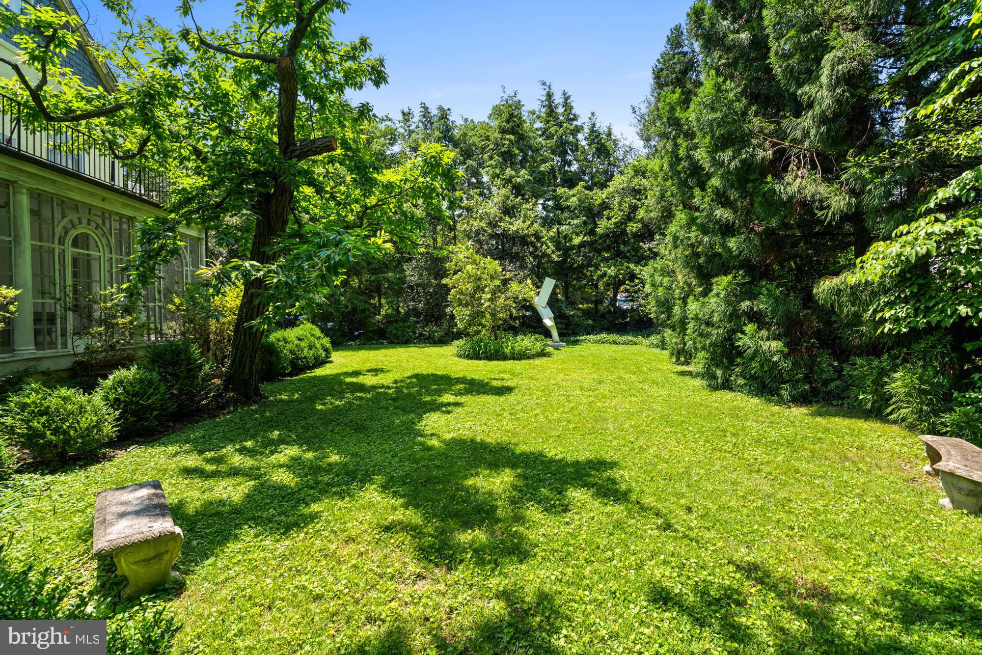 CHEVY CHASE - Residential