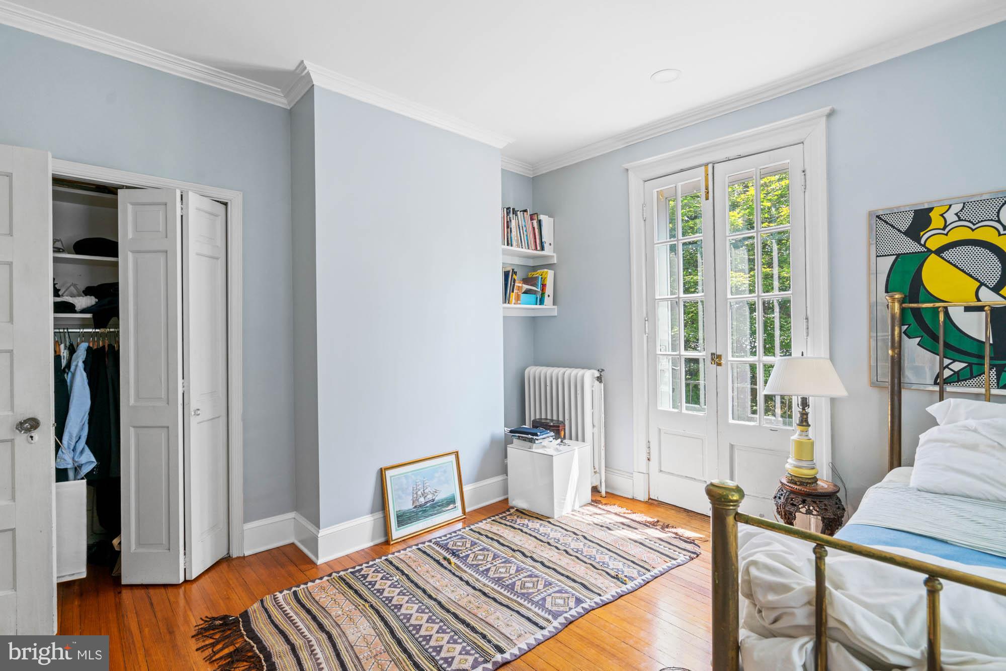 CHEVY CHASE - Residential