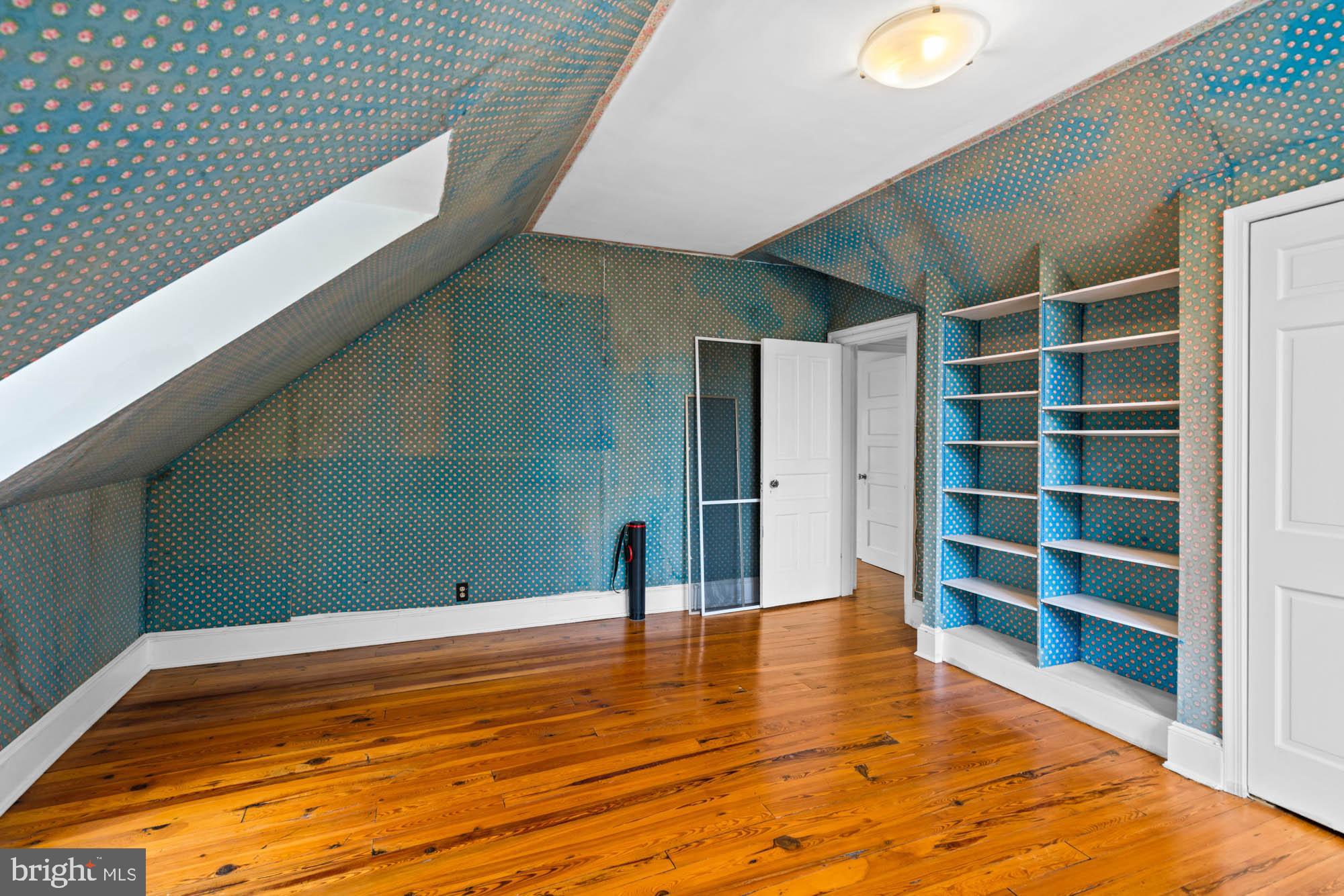 CHEVY CHASE - Residential