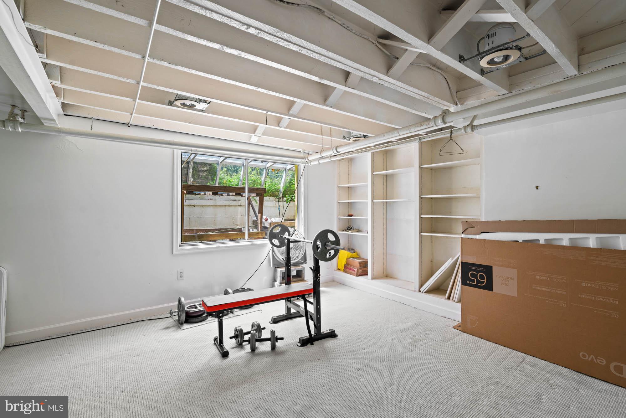 CHEVY CHASE - Residential