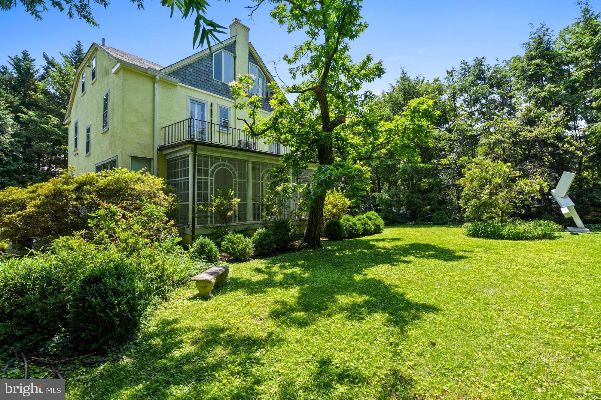 CHEVY CHASE - Residential