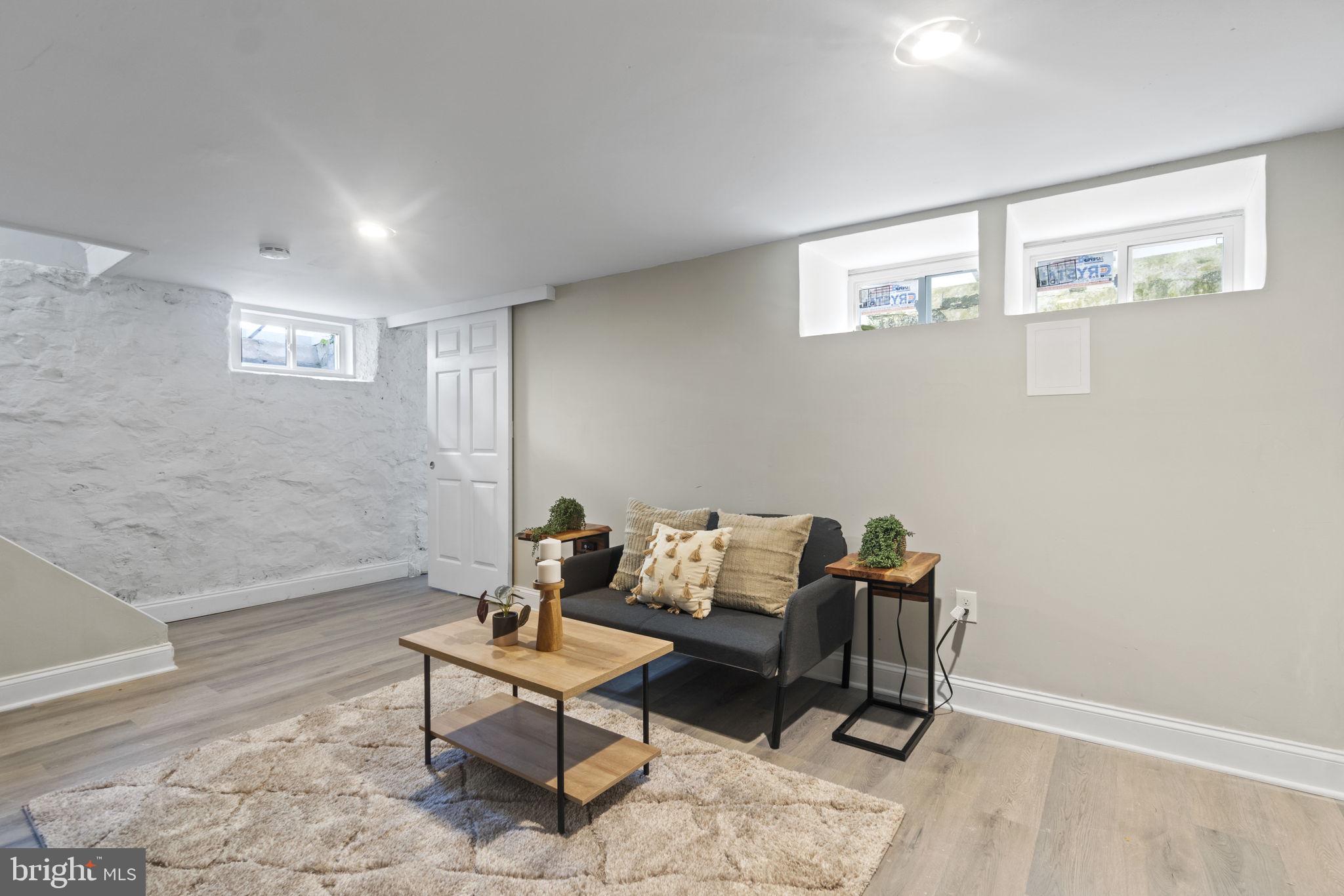 FOREST PARK - Residential