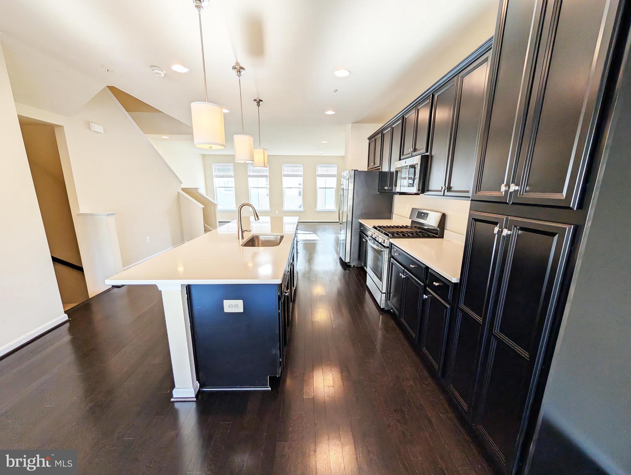 7219 HARTLEY LANE