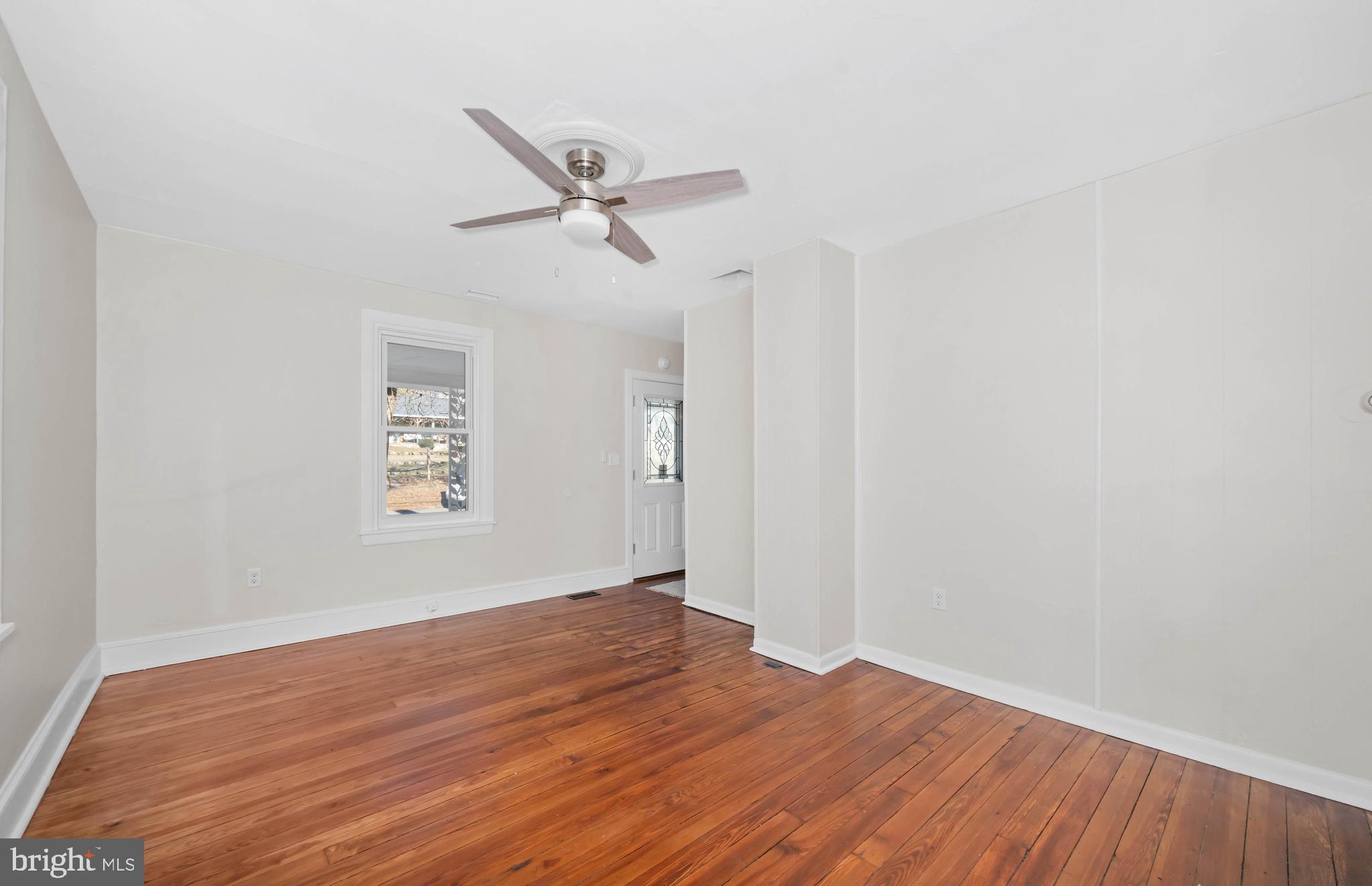 HOLLY OAK - Residential