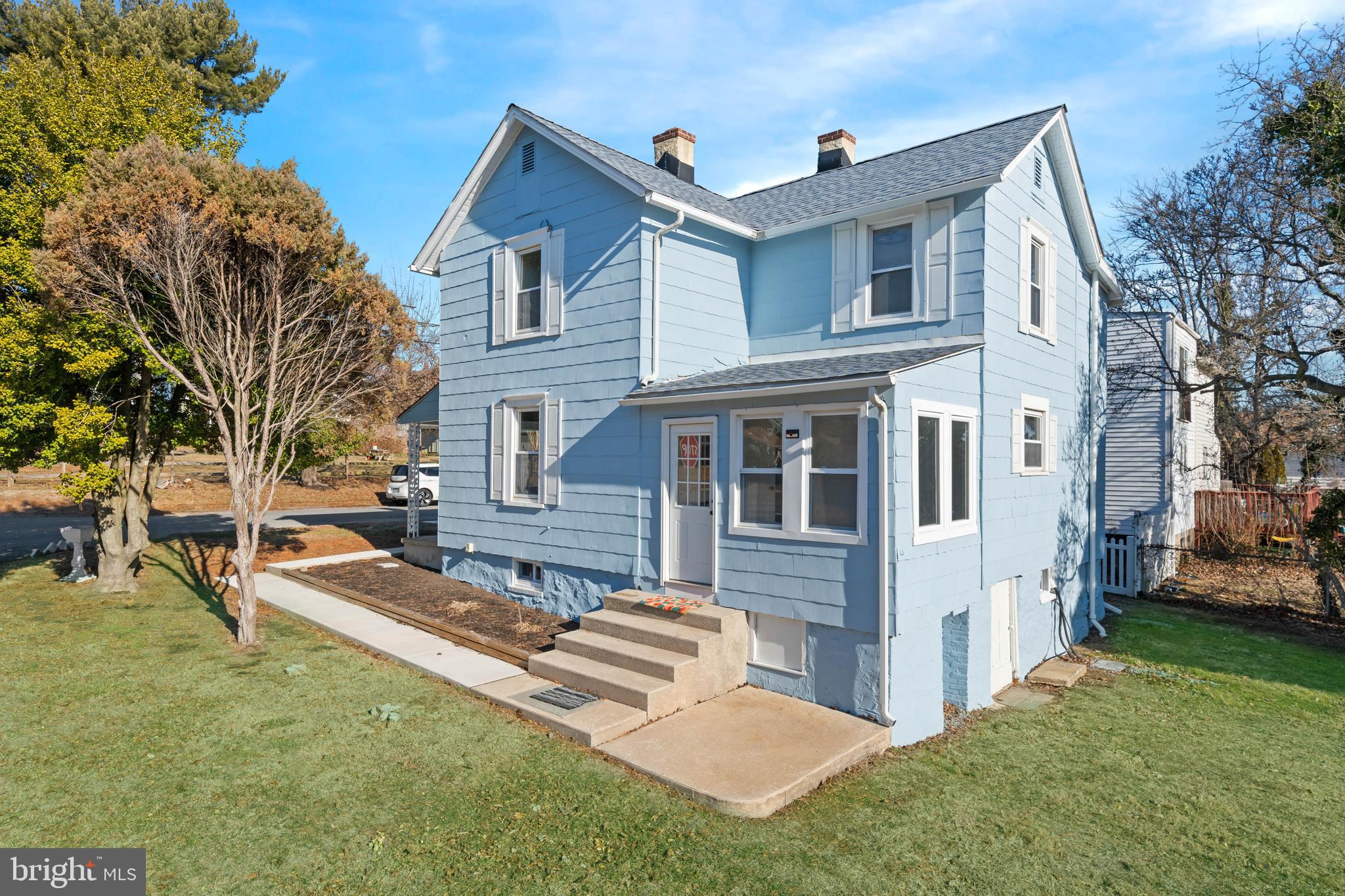 HOLLY OAK - Residential