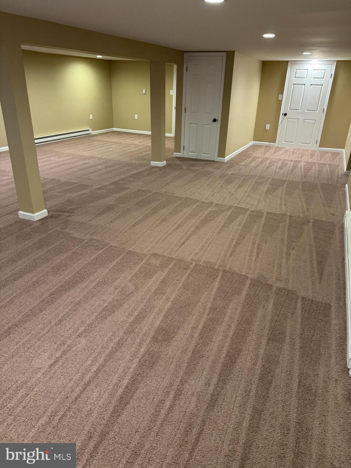 HULMEVILLE TERR - Residential