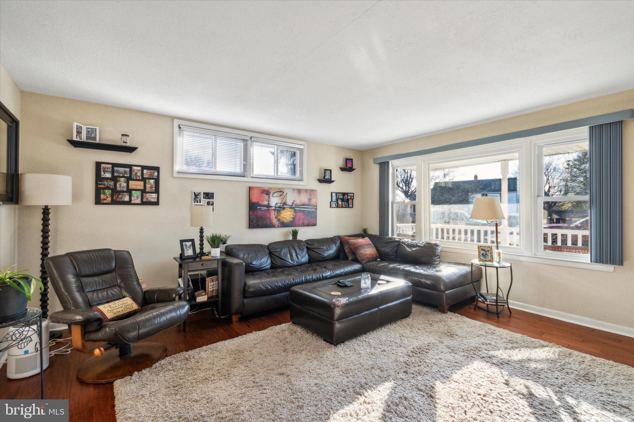 PENNELL MANOR - Residential Lease