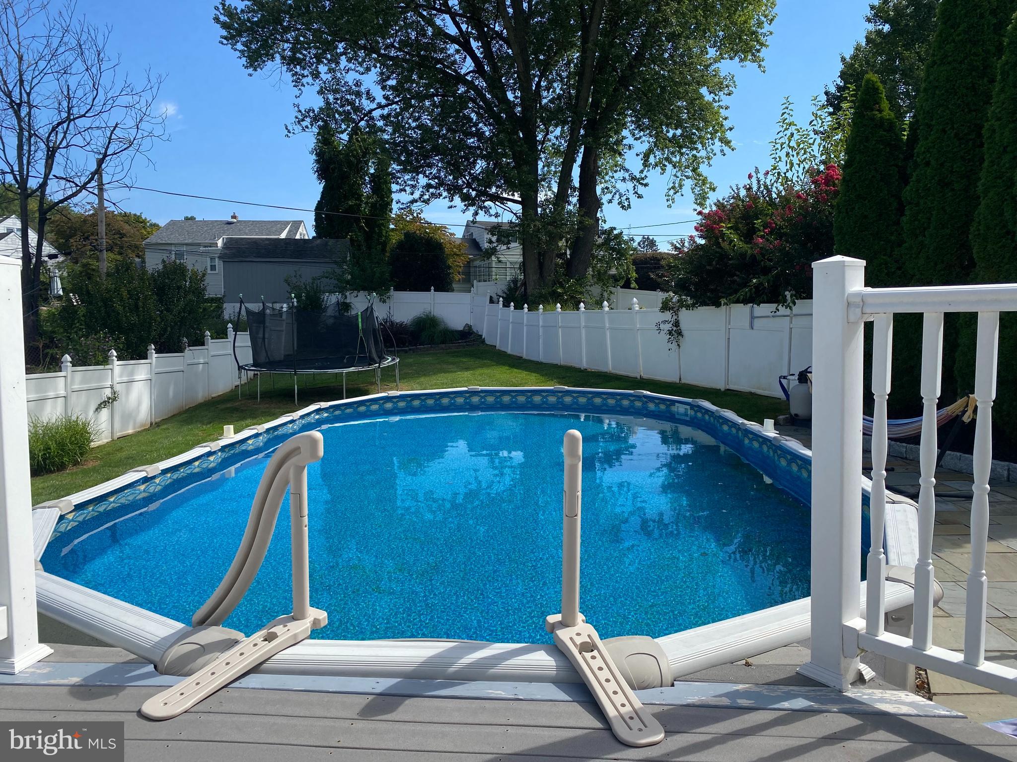 PENNELL MANOR - Residential Lease