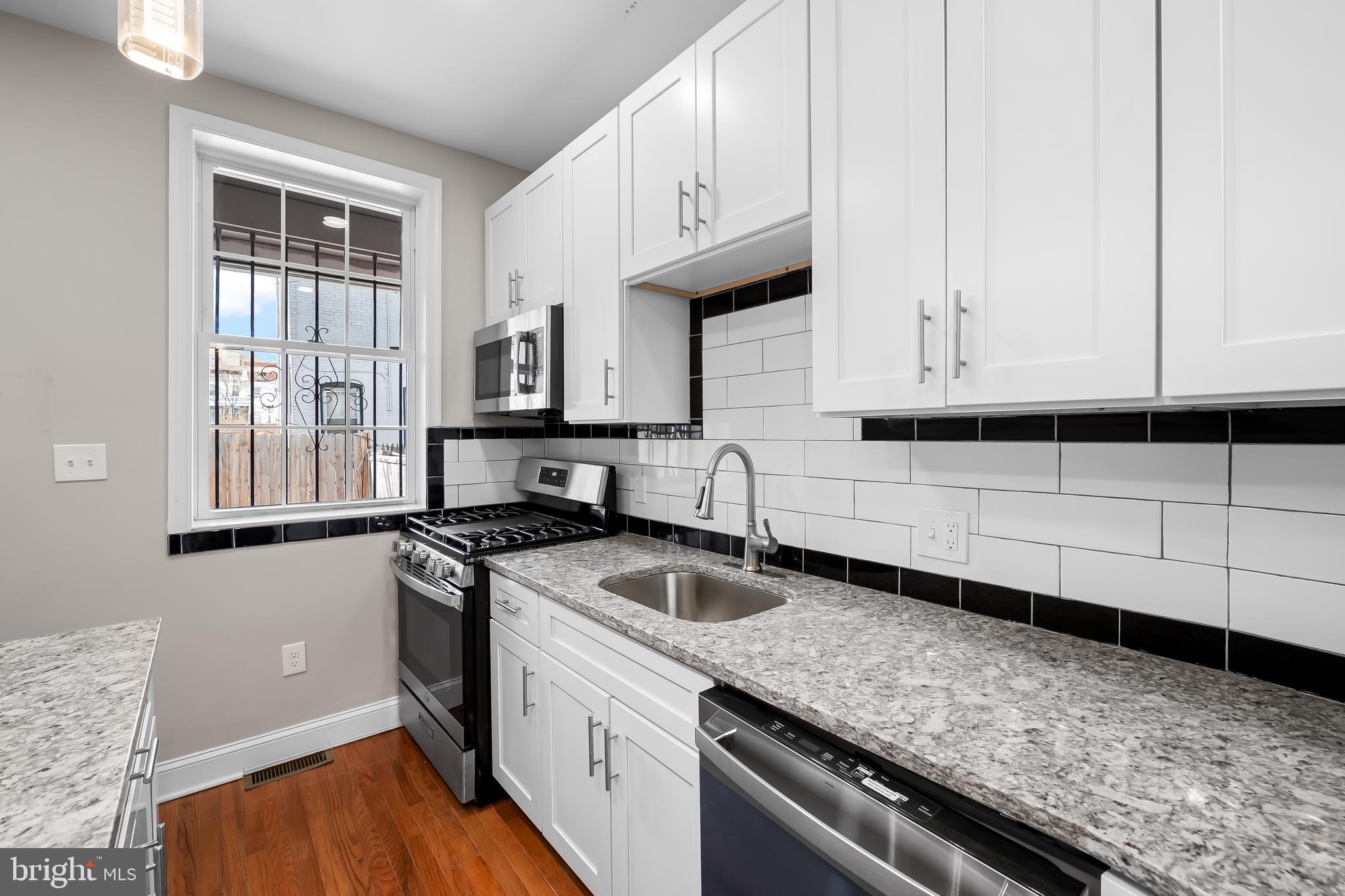 EAST MONUMENT HISTORIC DISTRICT - Residential