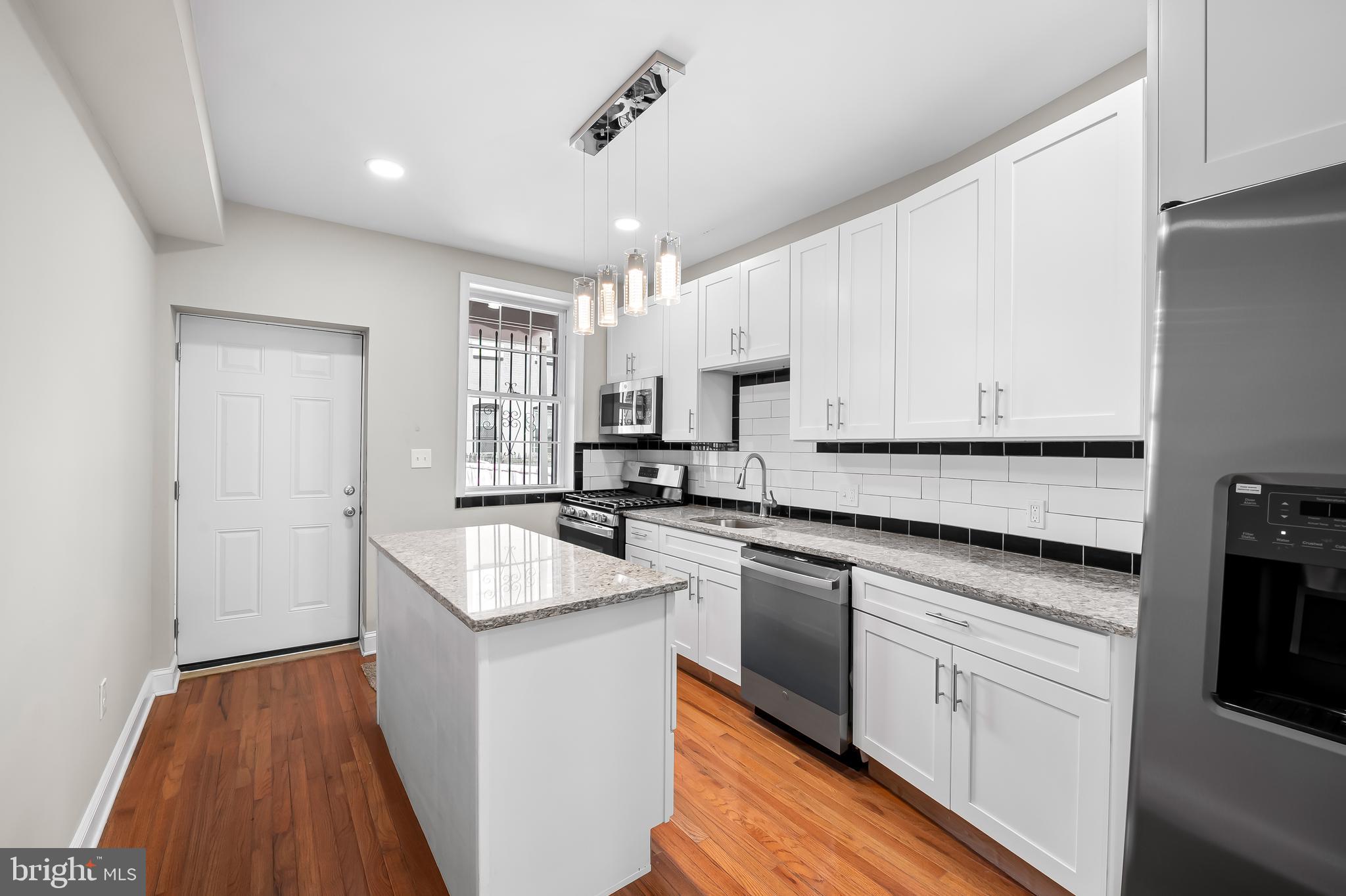 EAST MONUMENT HISTORIC DISTRICT - Residential