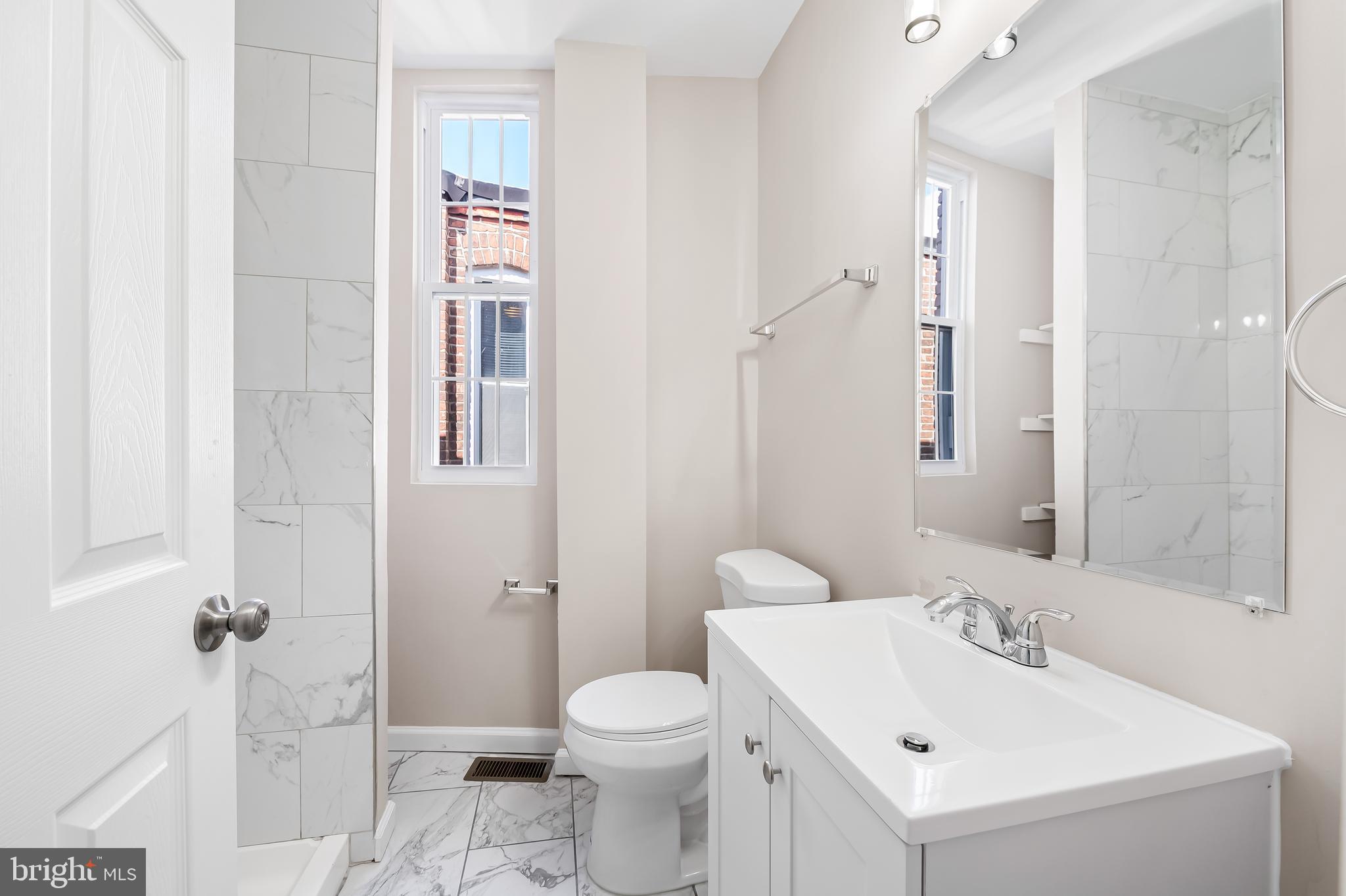 EAST MONUMENT HISTORIC DISTRICT - Residential